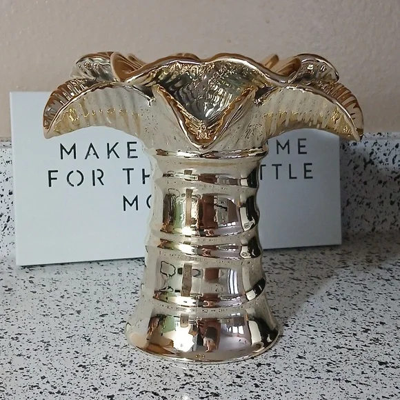 Gold Palm Tree Pedestal Candle Holder | Bath & Body Works - Picture 4 of 4